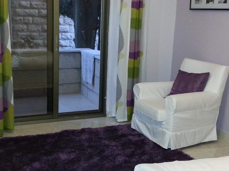 Seating area, Bedroom
