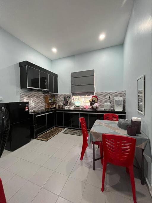 Homestay Tengku Arif Batu Rakit House in Terengganu, Malaysia
