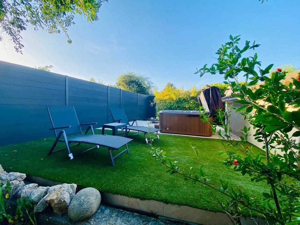 Hot Tub, Spa and wellness centre/facilities