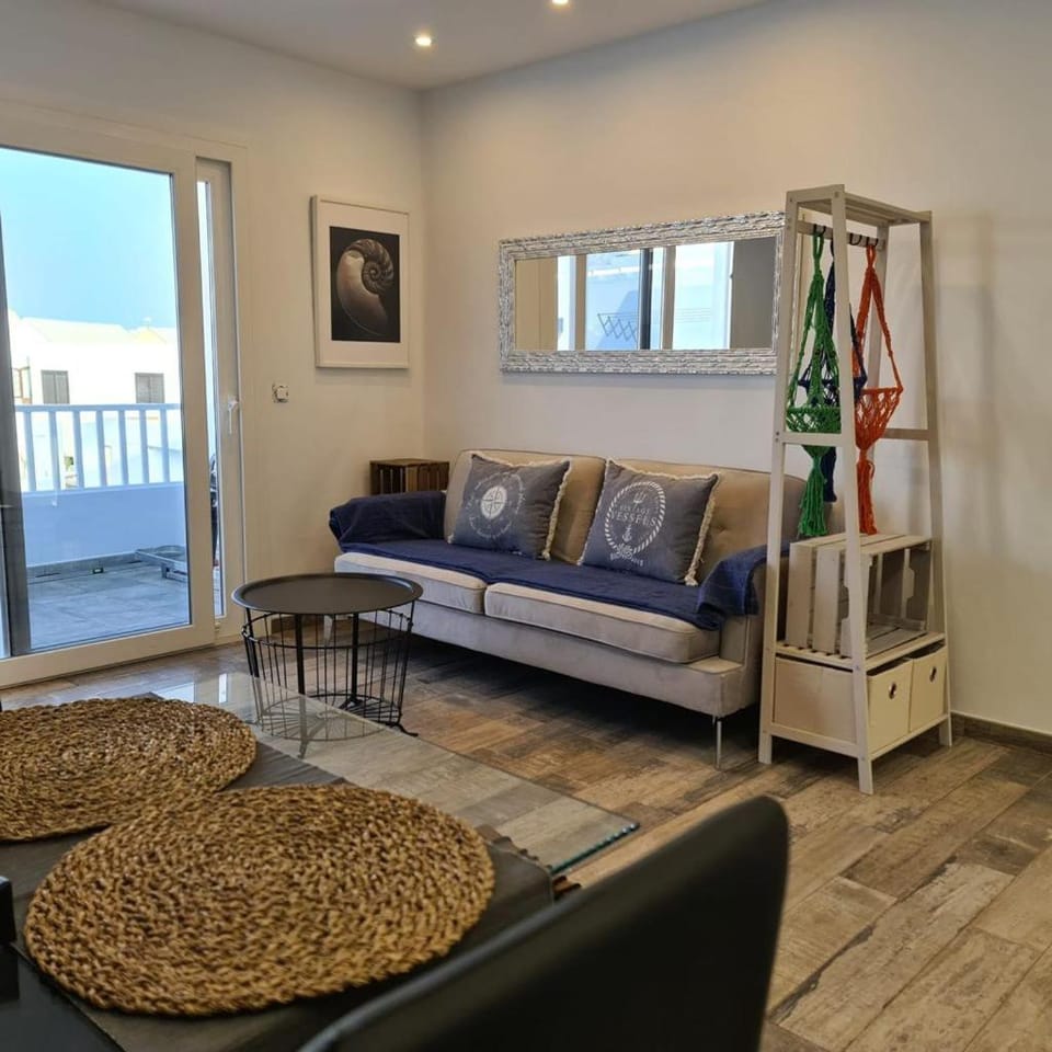 Alecu House Apartment in Puerto del Carmen
