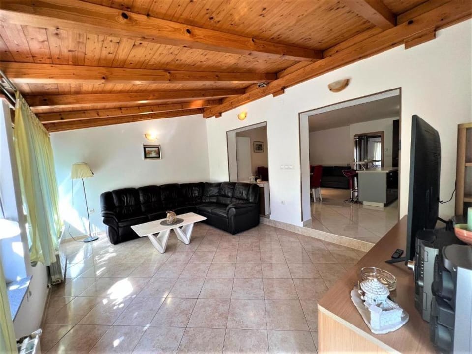 Kiwi Apartment in Premantura