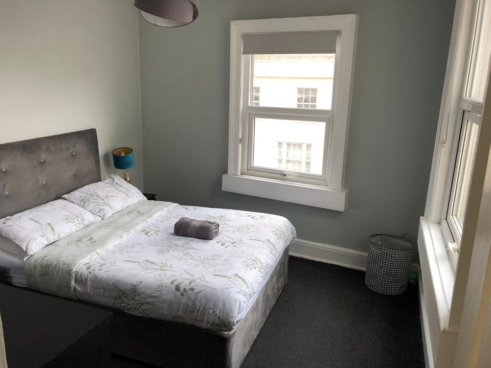 The Old White Hart Brewery Guesthouse Bed and Breakfast in Bath