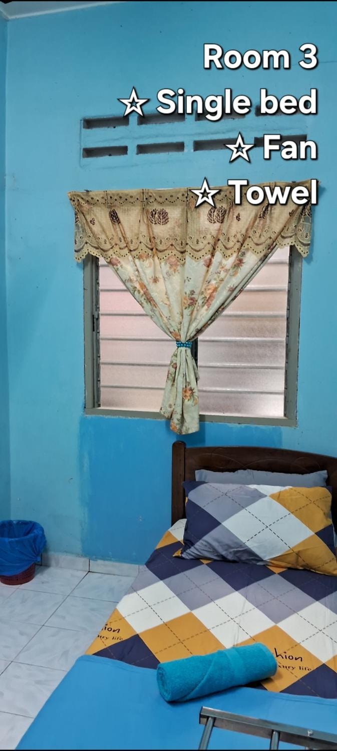 Maktok's Nilai Homestay House in Negeri Sembilan, Malaysia