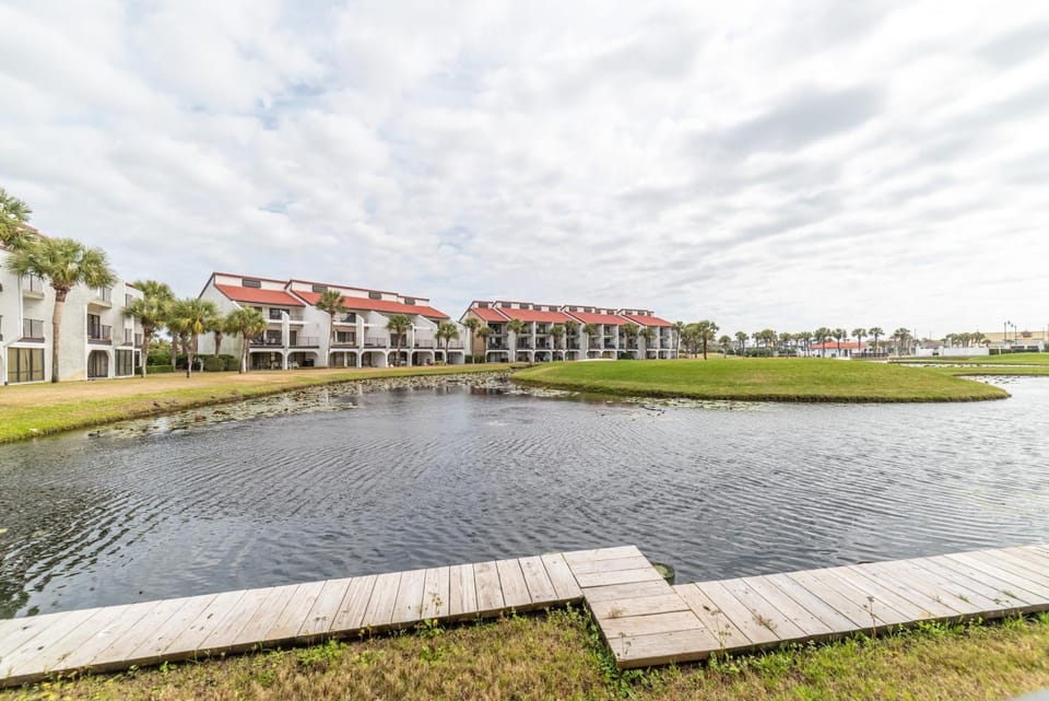 Edgewater Villa 0402 'Serenity Now' House in Panama City Beach