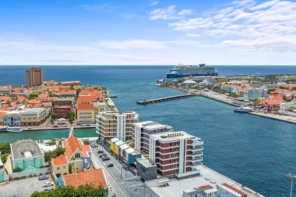 Property building, Neighbourhood, Bird's eye view, City view