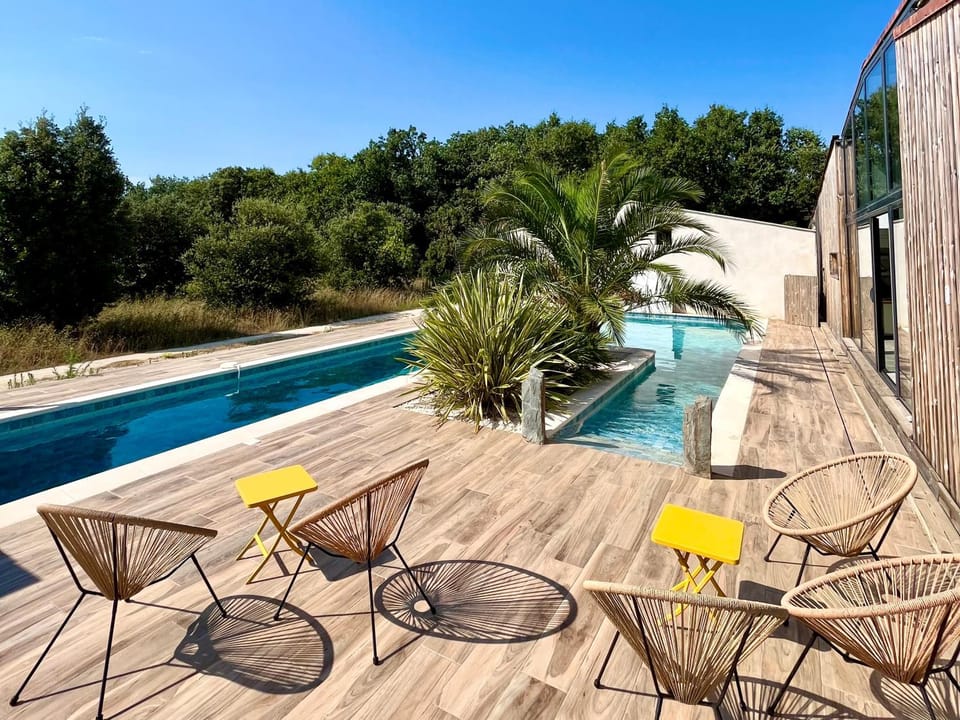 Patio, Swimming pool