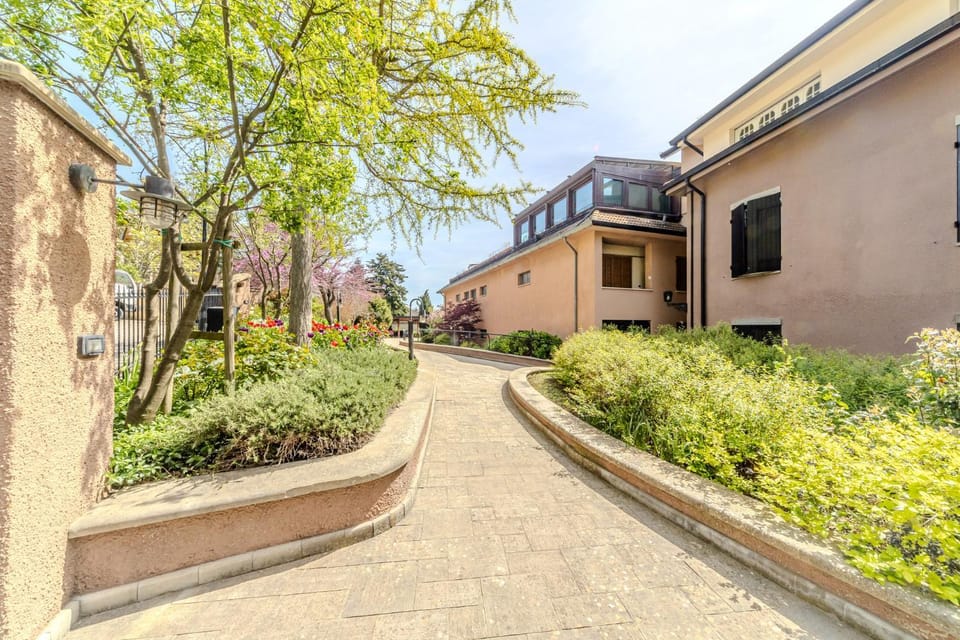 Property building, Garden view