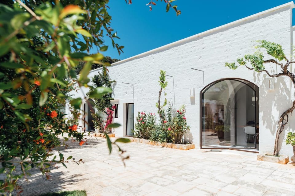 Property building, Spring