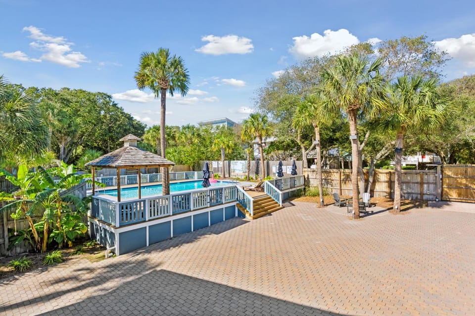 Natural landscape, Swimming pool