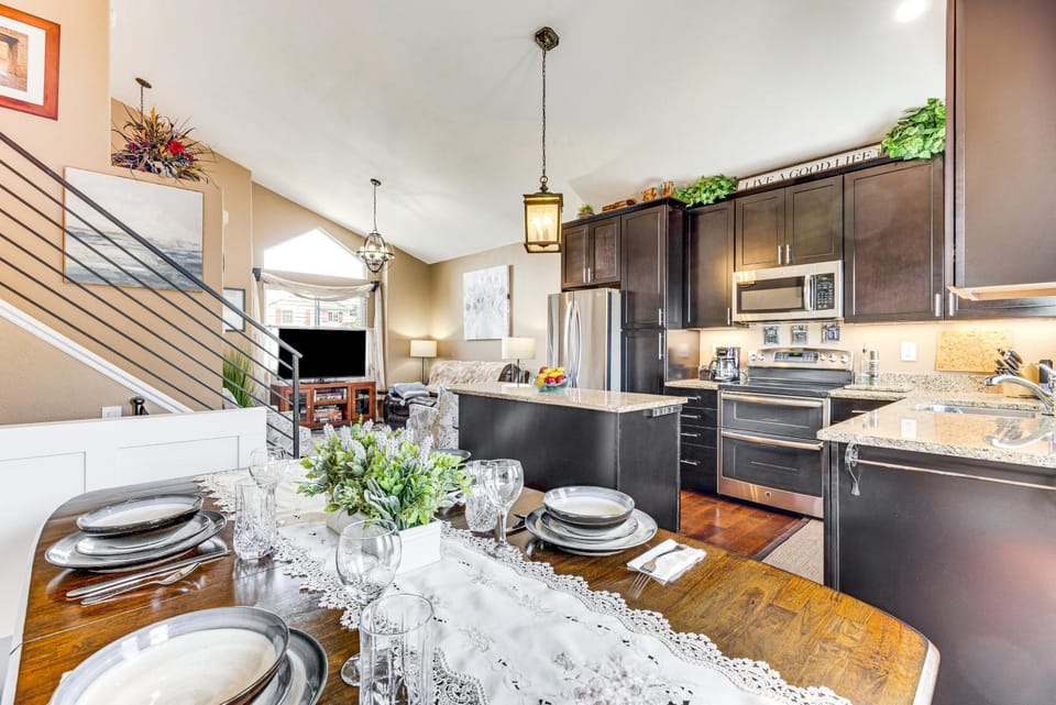 Modern Colorado Springs House: Central Location! House in Colorado Springs