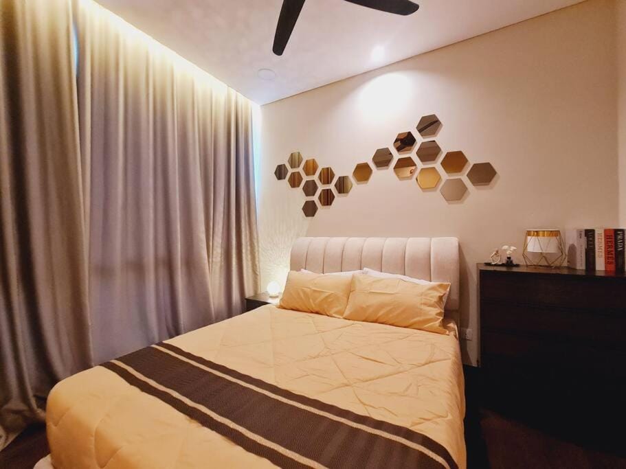 New!2-7pax 2BR SKS Pavillion Condo near JB Customs Apartment in Johor Bahru