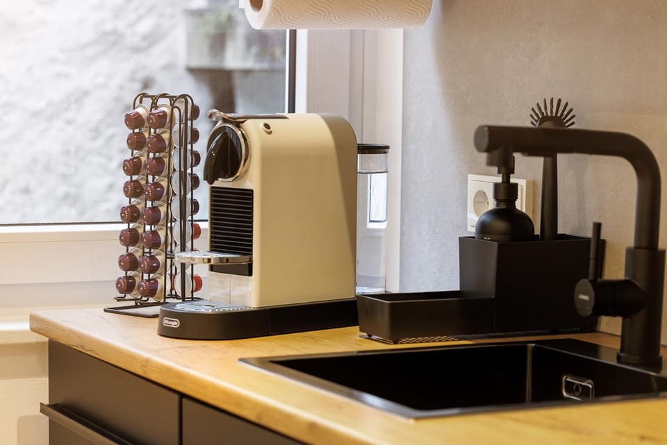 Coffee/tea facilities, Kitchen or kitchenette
