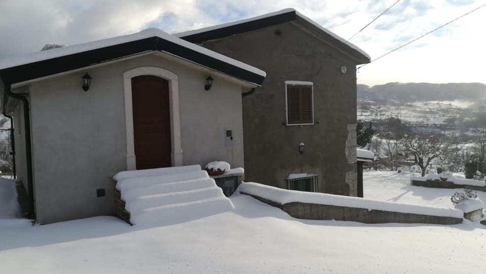 Property building, Natural landscape, Winter