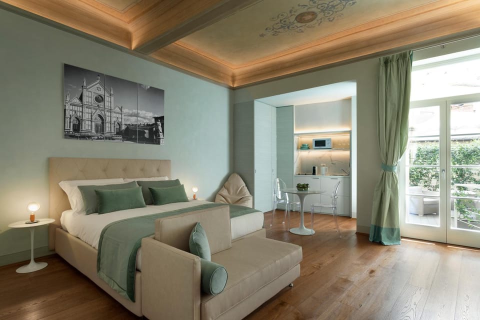 Bed, Photo of the whole room