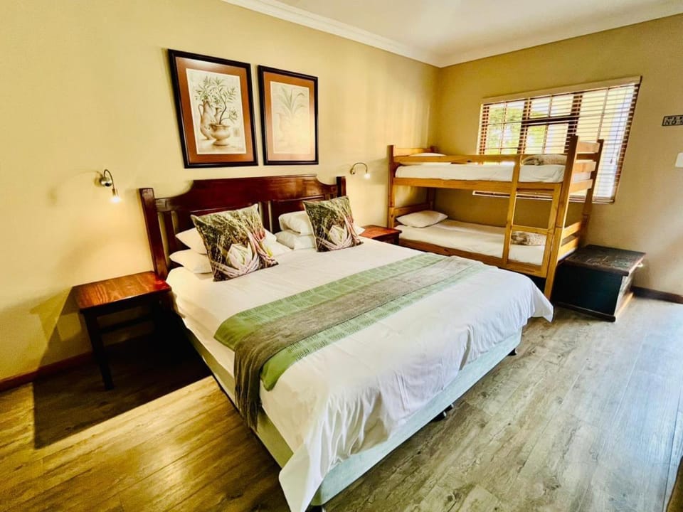 17 on Bird Guest House Bed and Breakfast in Western Cape