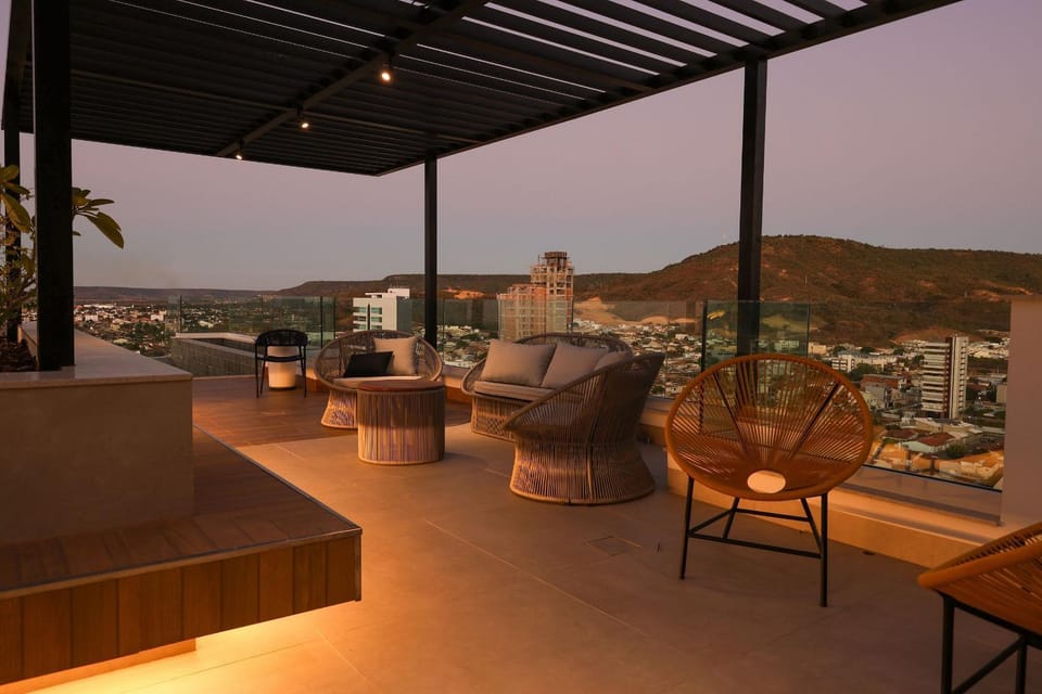 Balcony/Terrace, Living room, Seating area
