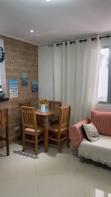 Praia das Astúrias Guarujá Apartment in State of São Paulo