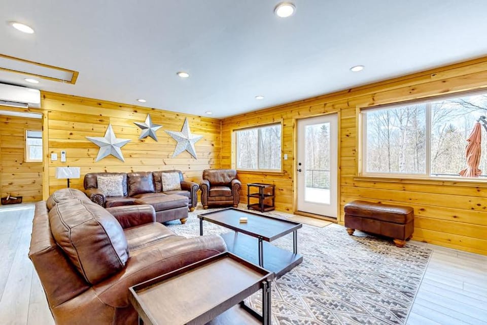 Moosehead Lake Home Base Apartment in Moosehead Lake