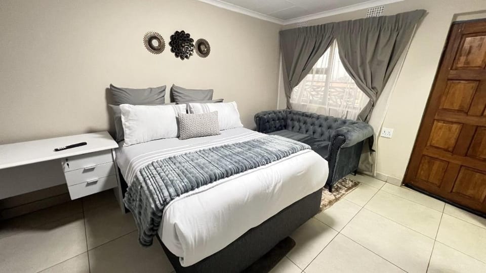 Godide Guesthouse Bed and Breakfast in Gauteng