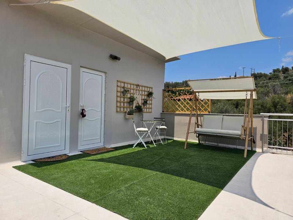 Μέντα 1 Apartment in Messenia