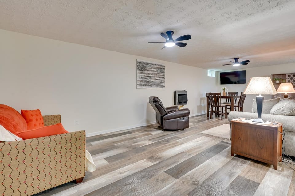 Pet-Friendly Zanesville Haven w/ Game Room! Apartment in Ohio