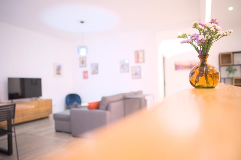Communal lounge/ TV room, TV and multimedia, Living room, Seating area
