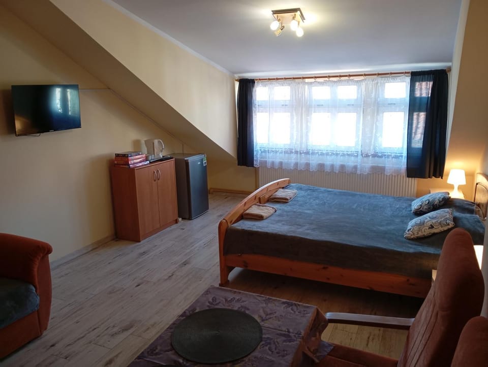 TV and multimedia, Photo of the whole room
