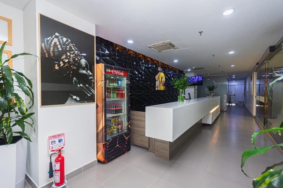 Restaurant/places to eat, Lobby or reception