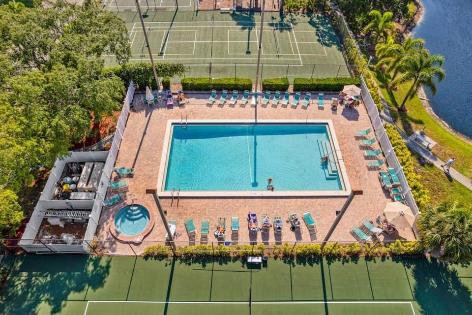 Shorewalk Villa House in Bradenton