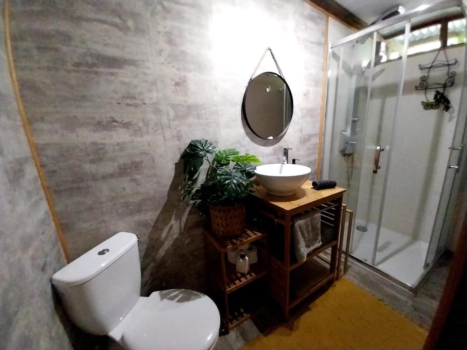 MOOREA - Tropical Nest Apartment in Moorea-Maiao