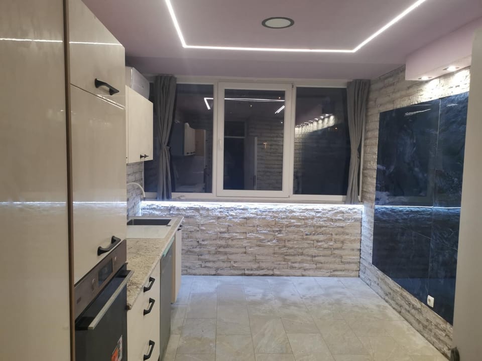 Mipilenchi Apartment in Makarska