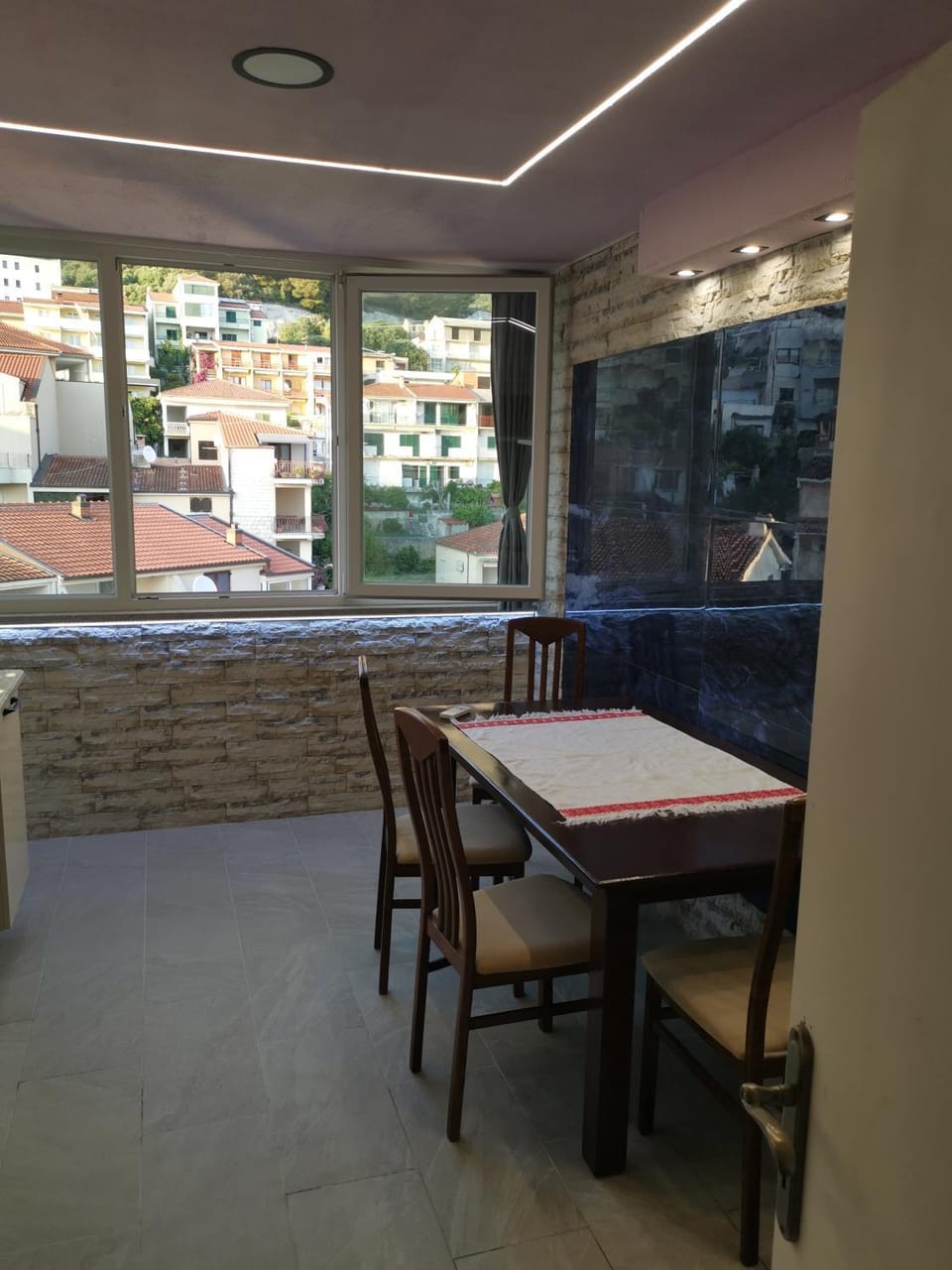 Mipilenchi Apartment in Makarska