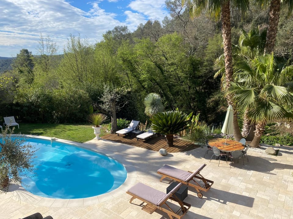 LE MASKALOU Villa in Roquefort-les-Pins