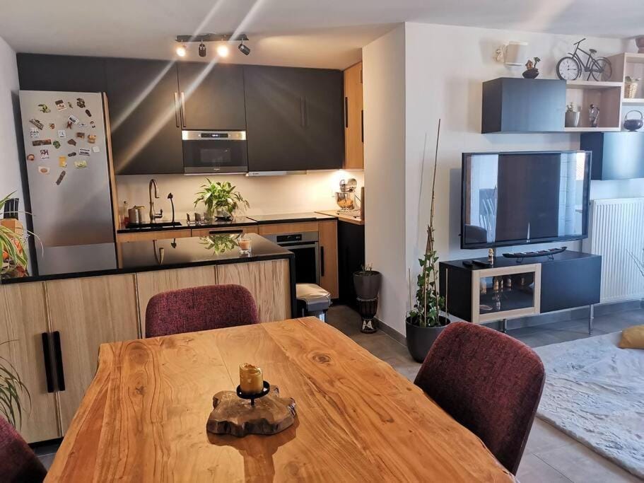 Chambre chez habitant proche Métro Vacation rental in Toulouse