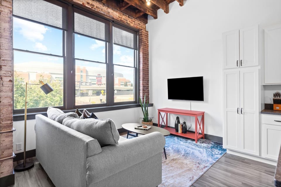 Communal lounge/ TV room, Living room