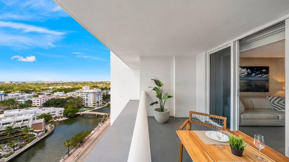 Luxurious Private Condo at 1 Hotel & Homes - 1545 Apartment in South Beach Miami