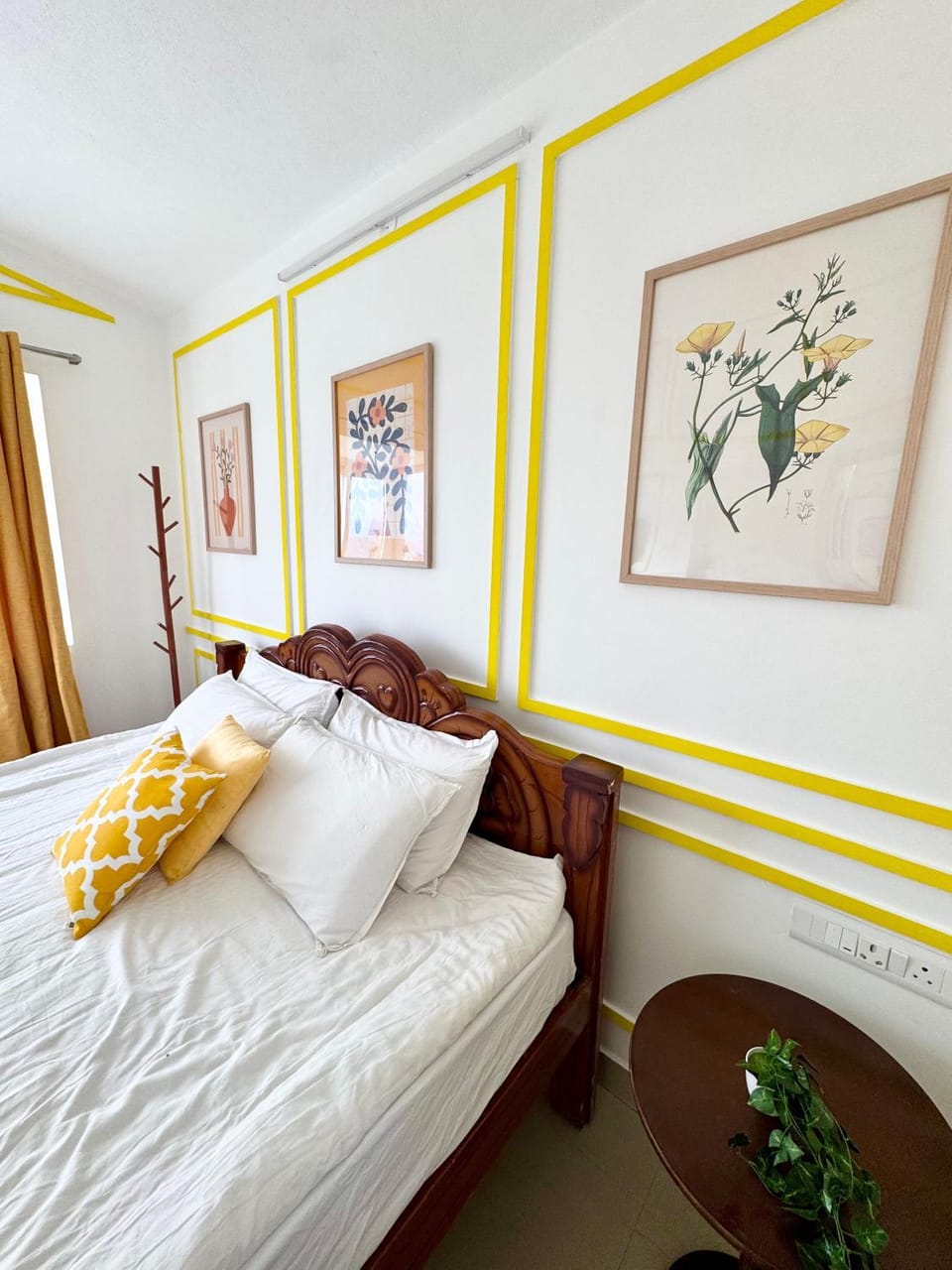 Bed, Decorative detail, Bedroom