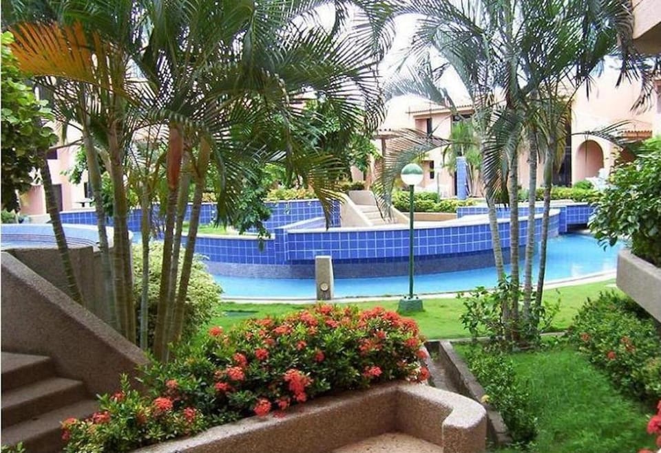 Garden view, Pool view