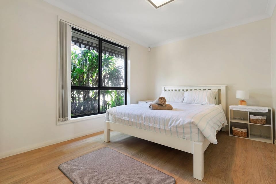 Sea Change on Excellent House in Vincentia