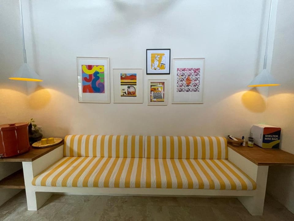 Seating area