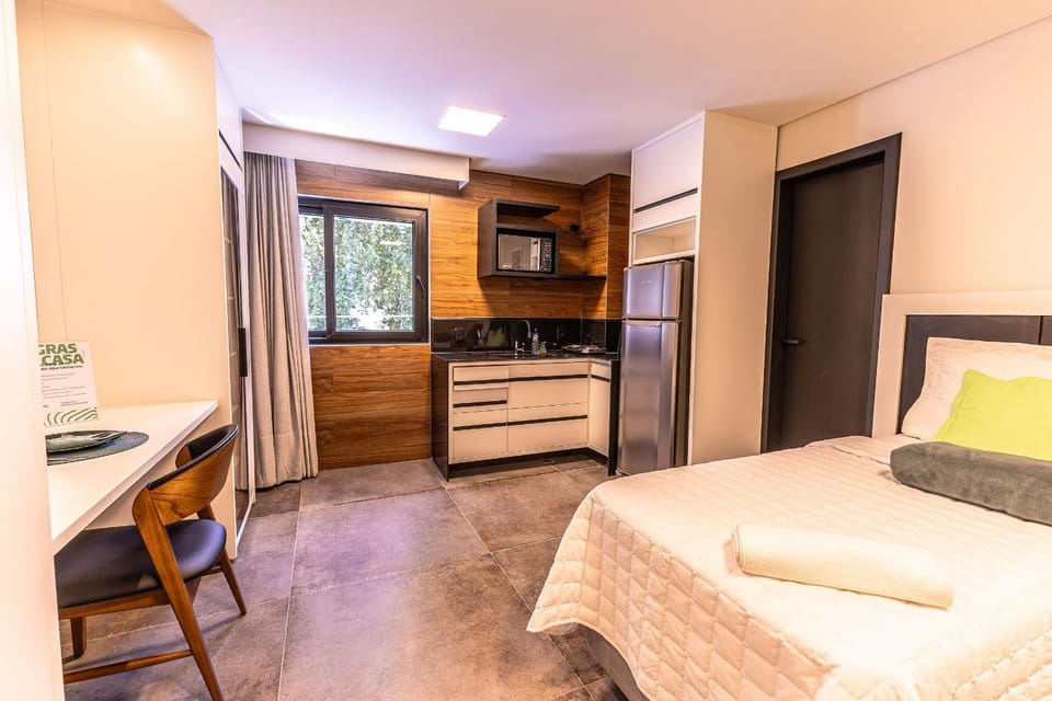 Bed, Photo of the whole room, Dining area, Bedroom