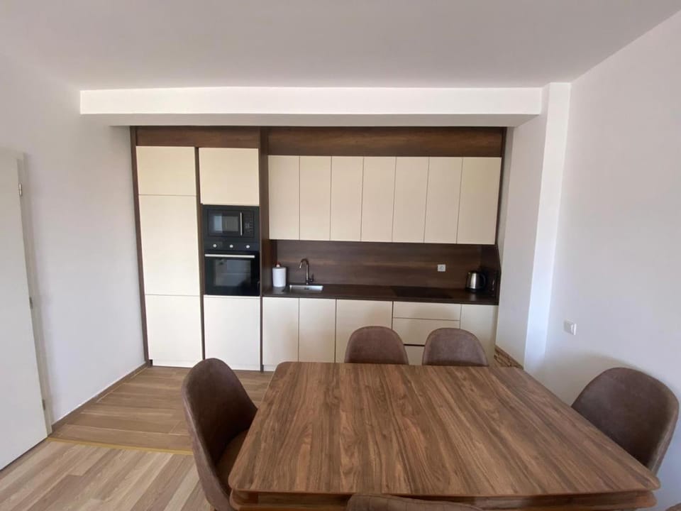 Tregu Fatoni #2 prizren city 3 bedroom apartment Apartment in North Macedonia
