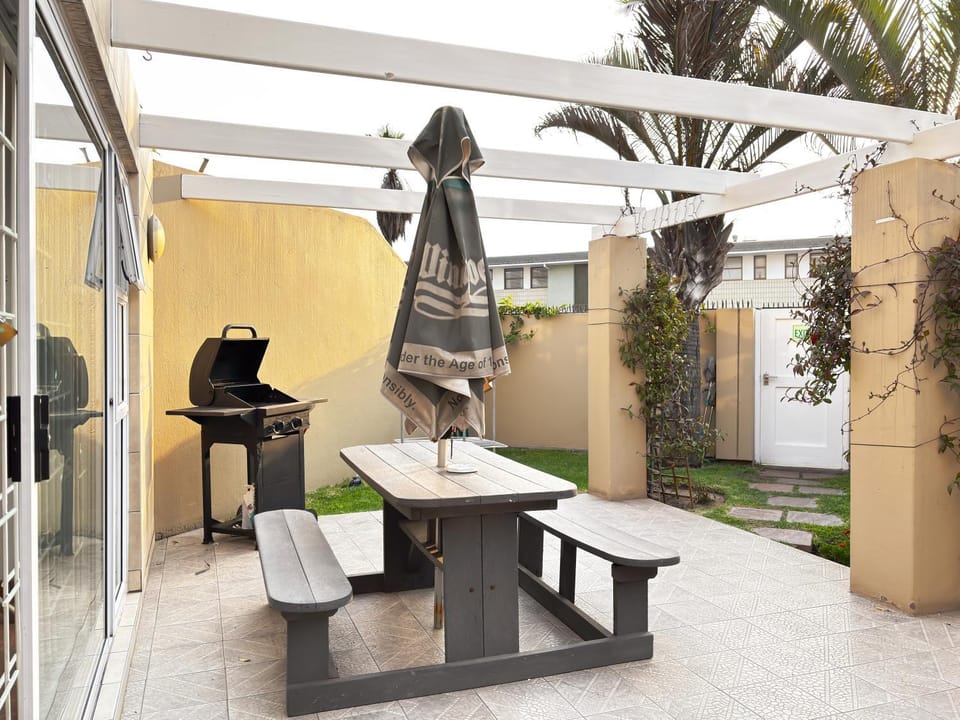 Patio, BBQ facilities, Garden, Seating area
