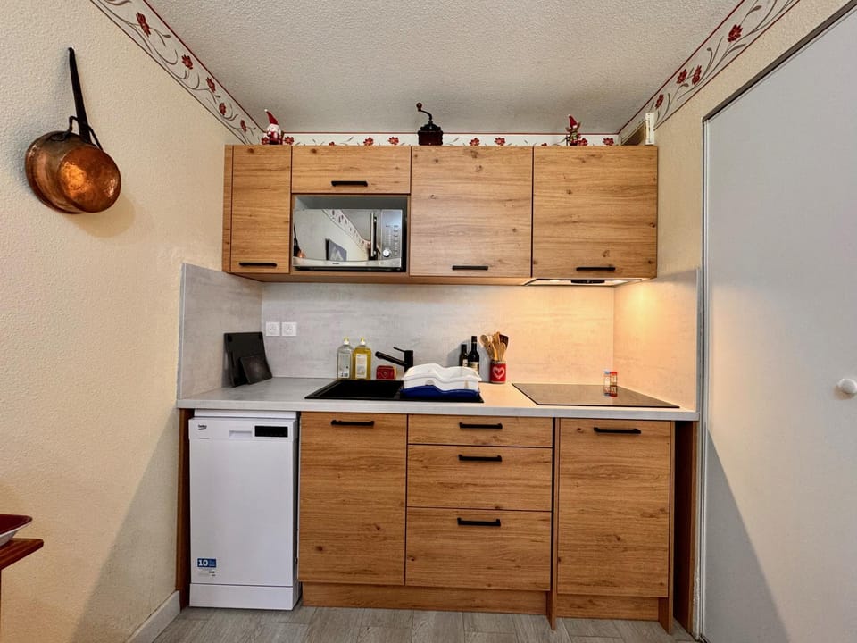 Charmant logement de plain-pied avec Piscine Apartment in Catalonia