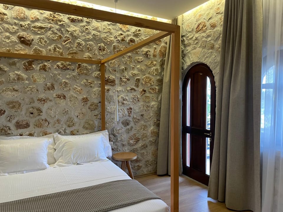 Valta Hotel Hotel in Vlorë County, Albania