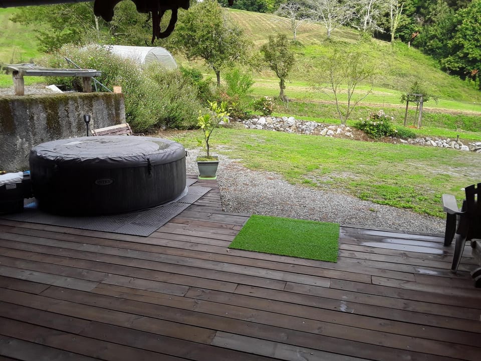 Natural landscape, Garden, Hot Tub, Balcony/Terrace, Garden view