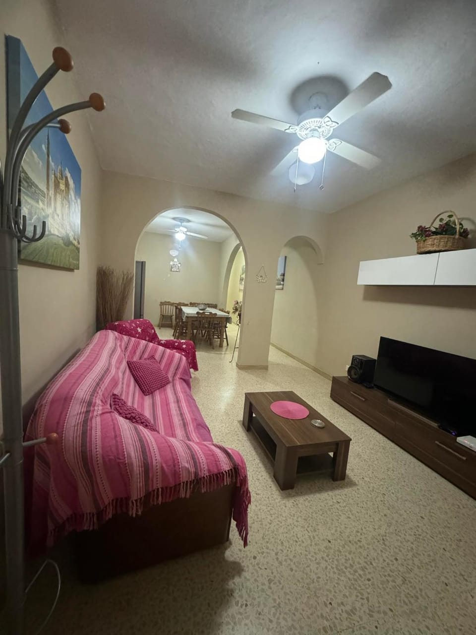 TV and multimedia, Seating area