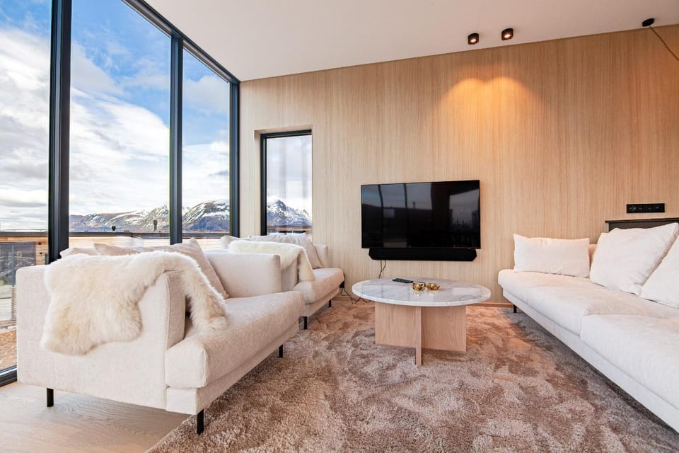 TV and multimedia, View (from property/room), Living room, Seating area