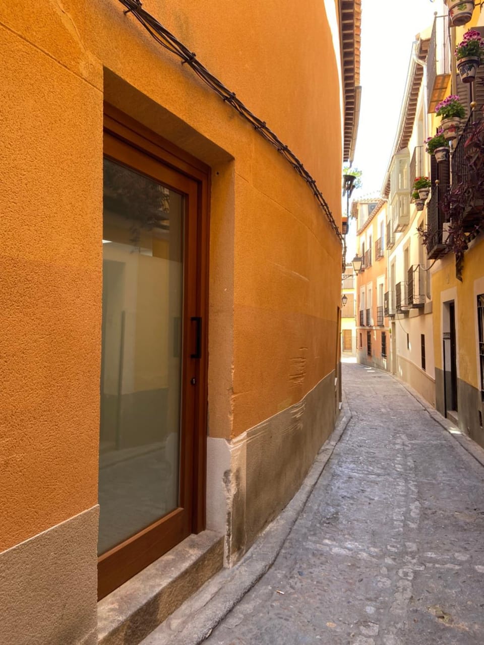 Property building, Street view