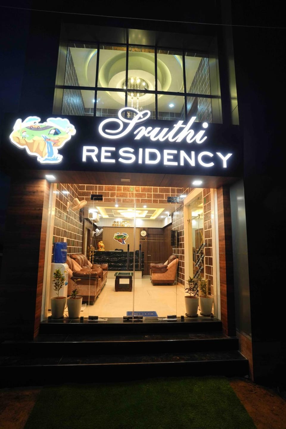 Sruthi Residency Hotel in Sri Lanka